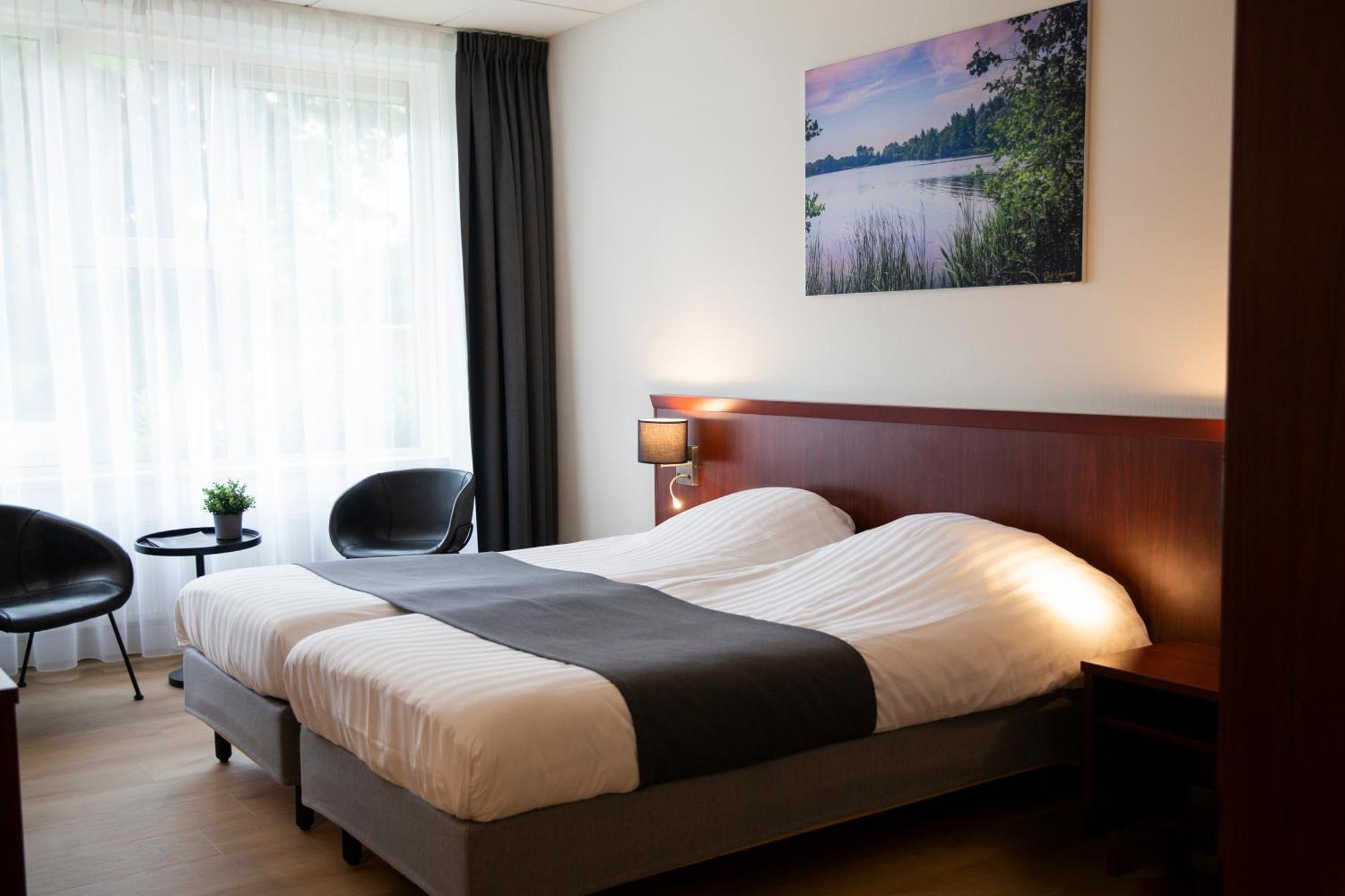 Hotel Umberto Wijchen Bagian luar foto